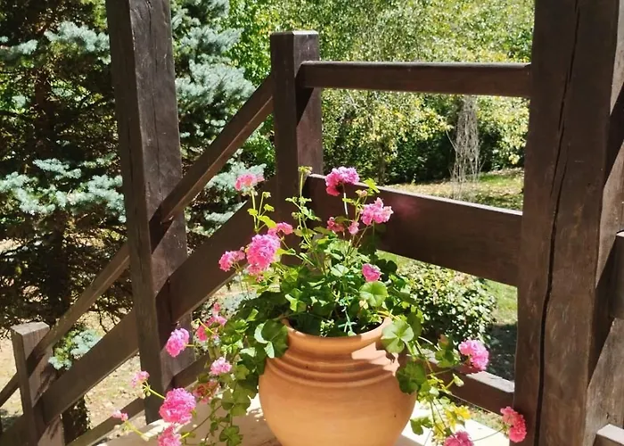 Le Manoir De La Feuillade Ferienhaus *